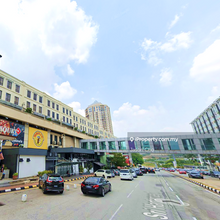 ROI 4.7% Fully tenanted 3.5 Storey Shop at Plaza Damas