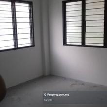 Ground floor flat, walking distance to KL Sentral
