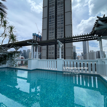 Sky High Luxury: Exclusive Penthouse w Private Rooftop Pool & Oasis
