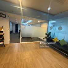 Rare find, Fitted Office for rent