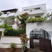 For Sale: 2.5 Storey Apartment at Villa Setia, Damansara Heights
