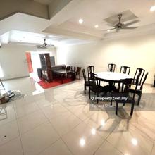 Renovated 2.5 storey terrace in top residential area