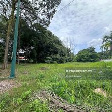 Bungalow lot. Cul de sac. Gated and guarded