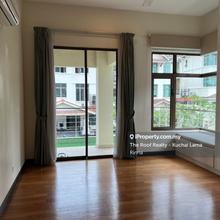 Semi-D house for Sale