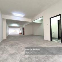 Brp 1 Office For Rent!