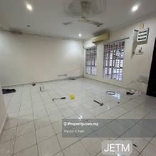 Bukit Tinggi 2 Klang 2 Storey Partially Furnished & Kitchen Cabinet