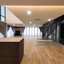 Penthouse with KLCC Breathtaking view. 