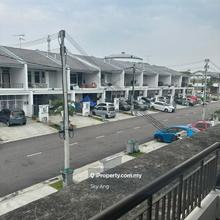 Ulu Tiram Bandar Cemerlang, Puteri Wangsa