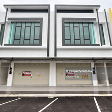 Taman tasik Indah 86000 Kluang 