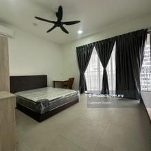 Sqwhere Sungai buloh medium room with balcony available now