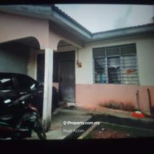 Single Storey Terrace Housed @ Bandar Amanjaya For Sale! Hot Area