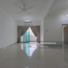 Spacious & Peaceful, Walking distance to LRT, Shops & Eateries