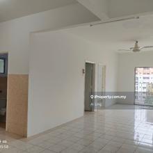 Klang Bayu Villa Easy Access to Bukit Tinggi Botanic Htar Andalas etc
