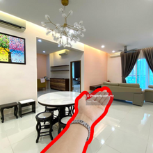 Well maintained and nicely furnished 2 bedrooms in Royal Regent Condo!