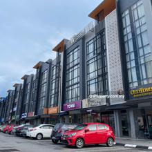 Langkawi City 4 storey shop office with lift for sale 