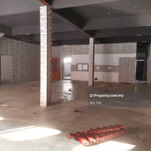 Putra Square Shoplot Ground Floor For Rent