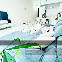 The Light Collection 1, 1582sqft Renovated Furnished, Gelugor