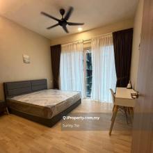Quaywest, Fully Renovated And Furnished