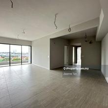 3-bedroom unit behind centre point for rental 