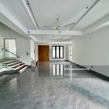 Below Market Price Cheras Freehold 2 Storey Big Bungalow With Big Land