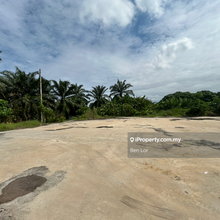 Telok Panglima Garang, Jalan Telok Mengkuang, Industri