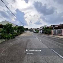 Walking Distance To Bangsar Village Shopping Mall.