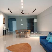 Summerton, Bayan Lepas, renovated, sea view, 2 car park