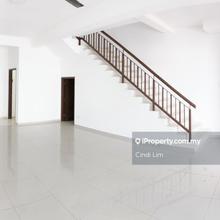 Bandar seri alam 2 storey terrace house for Sale