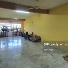 Excelsa Apartment, Taman Universiti Indah Seri Kembangan Ground Floor