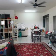 Partial furnish 2 bedrooms metia residence
