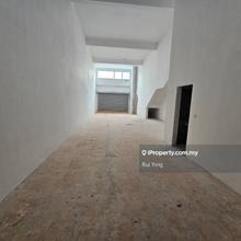 Townsquare Gamuda Cove  Facing Main Road