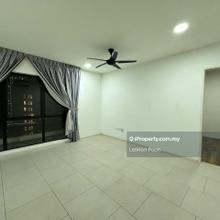 Sqwhere, 2 Bedroom unit, Partially Furnished, 3 min to MRT 