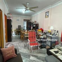 1 Car Park , Corner Unit , Freehold , Renovated , 3 Airconds