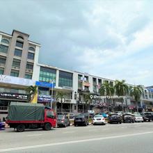Prima Tanjung, Main Road Facing, First Floor Shop Lot, Tenanted.