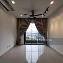 1050sf, Mid Floor, Partly Furnish