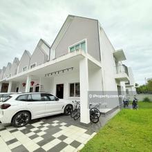Double Storey Terrace House ,Garden Homes Ebonylane Eco Forest