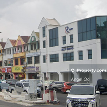 Sell with Tenancy, busy area, located next to LRT 3 stop