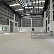 Semi-D with 9 Meter Ceiling Hight at Elminia Business Park for sale