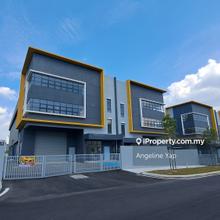 Nilai 3 Industrial Park Semi-D Corner Factory for Lease