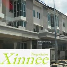 Worth Buy Unit Mont Tierra 3000sf Unfurnished Well Maintained Unit