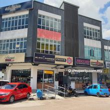 Pasir Putih 3 Storey Shop For Sale Near Pasir Gudang Jalan Siakap 3/x
