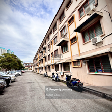 Taman Seri Tanjung Flats (Ground-Floor Unit) in Tanjong Tokong