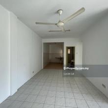 Prima damansara for rent/basic furniture /facing facilities 