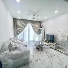 Quaywest Residence @ Bayan Lepas seaview fully furnished @ Queensbay