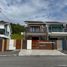 Guarded and Renovated Fully Furnished Corner Lot at Morsey Hill Lahat