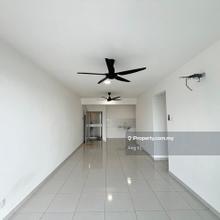 Fairview Residence in Sungai Ara 970sf Original 2 Car parks City View