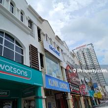 3storey shop for sale in Dataran Sunway, Kota Damansara 