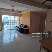 La Vista Condominium