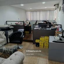 Taman Melawati 1st Floor office(700sf) for rent