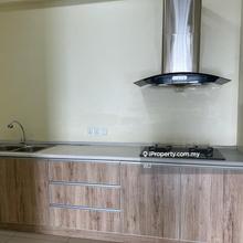 High Floor, facing swimming pool, Condo Mahakota impian , Have lift